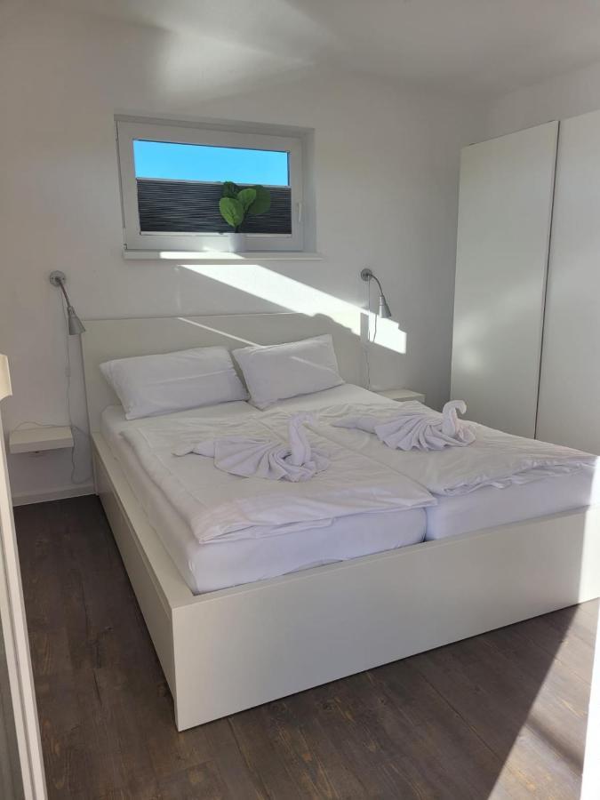 ホテル 4 Sterne Dtv Floating House Kröslin エクステリア 写真