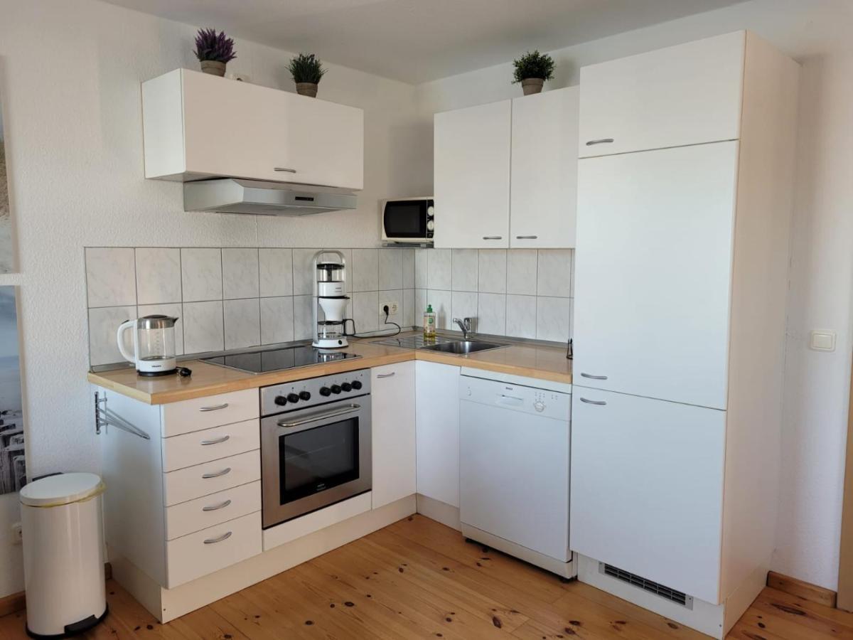 ホテル 4 Sterne Dtv Floating House Kröslin エクステリア 写真